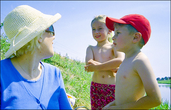 2002